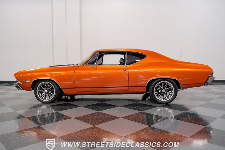 Unknown-Chevelle-1968-Inferno-Orange-Metal-Black
