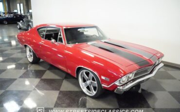 Unknown-Chevelle-1968-Red-Black-11
