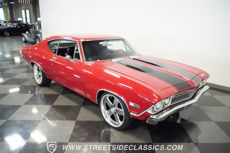 Unknown-Chevelle-1968-Red-Black-11