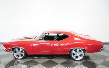 Unknown-Chevelle-1968-Red-Black-18