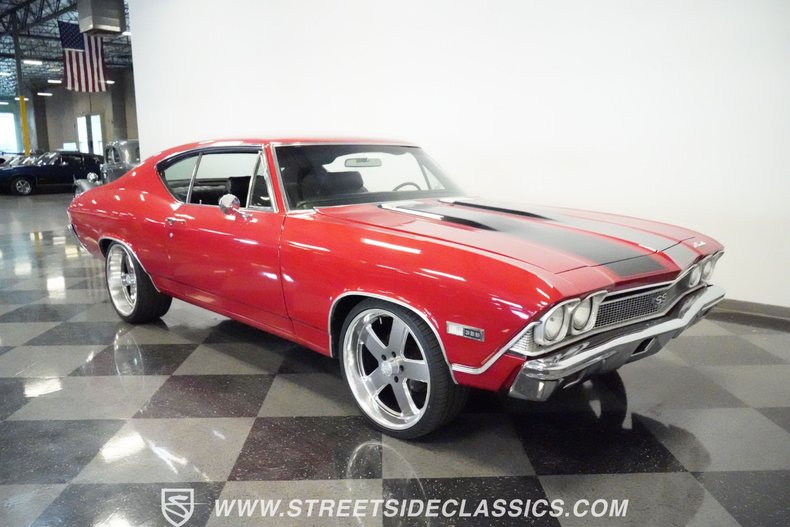 Unknown-Chevelle-1968-Red-Black-36