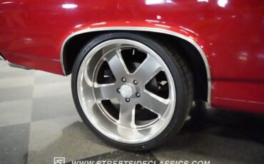 Unknown-Chevelle-1968-Red-Black-41