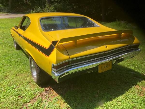 Unknown-Chevelle-1968-Yellow-Black-17
