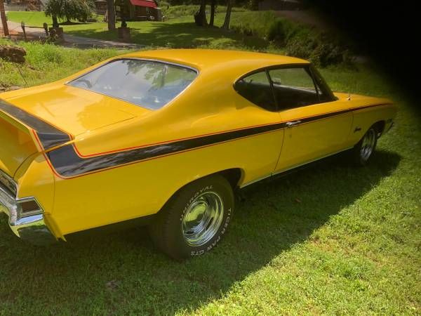 Unknown-Chevelle-1968-Yellow-Black-18