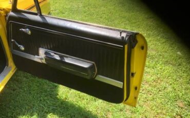 Unknown-Chevelle-1968-Yellow-Black-3
