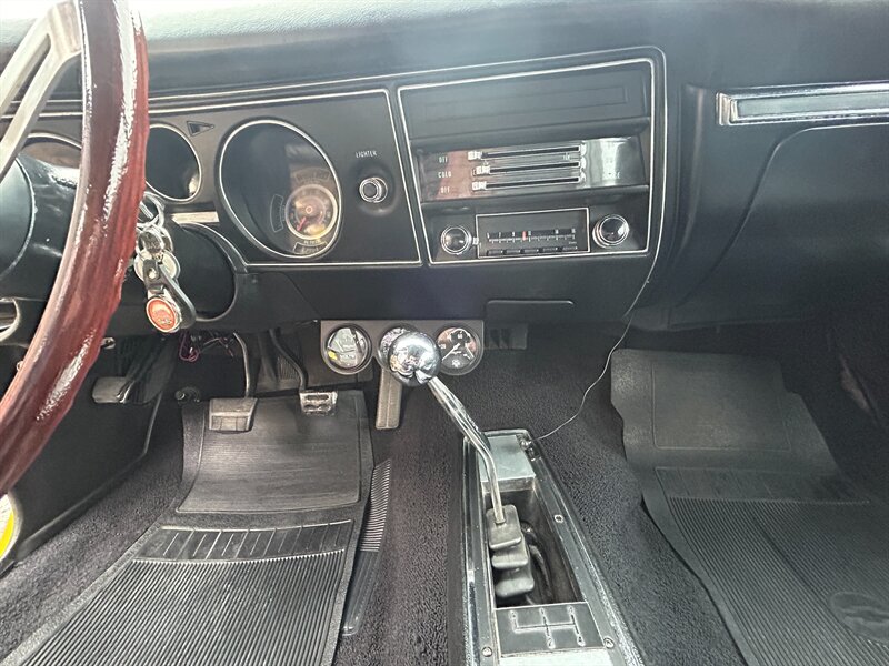 Unknown-Chevelle-1969-Black-Black-17