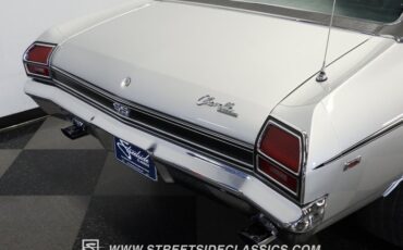 Unknown-Chevelle-1969-Cortez-Silver-Black-26