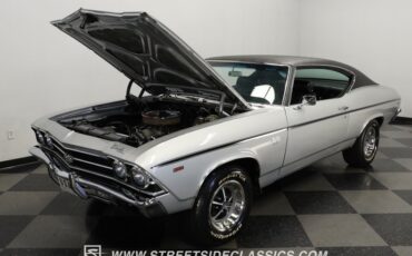 Unknown-Chevelle-1969-Cortez-Silver-Black-31