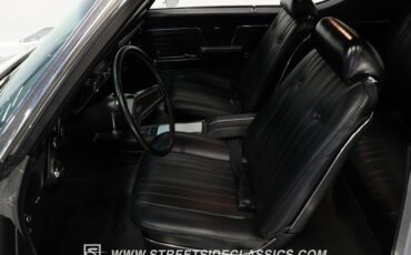 Unknown-Chevelle-1969-Cortez-Silver-Black-6