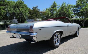 Unknown-Chevelle-1969-Cortez-Silver-Red-3