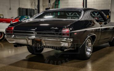 Unknown-Chevelle-1969-Dark-Blue-Black-10
