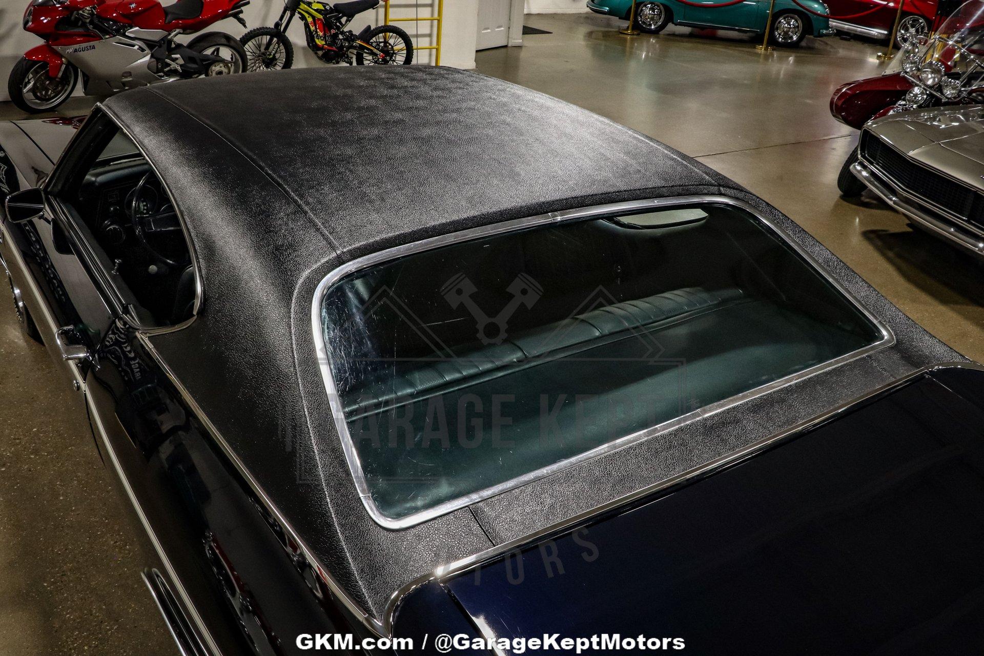Unknown-Chevelle-1969-Dark-Blue-Black-38