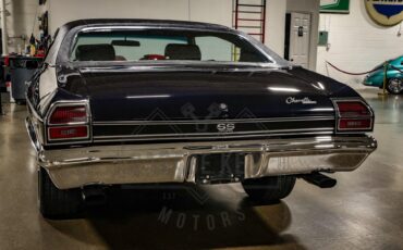 Unknown-Chevelle-1969-Dark-Blue-Black-41