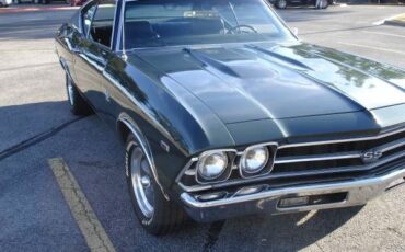 Unknown-Chevelle-1969-Green-Black-1