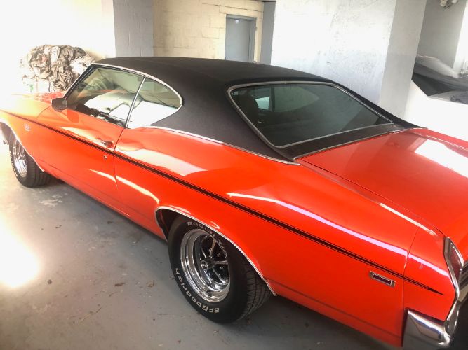 Unknown-Chevelle-1969-Hugger-Orange-Black-Deluxe-Vinyl-10
