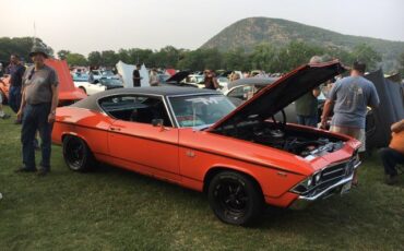 Unknown-Chevelle-1969-Hugger-Orange-Black-Deluxe-Vinyl-14