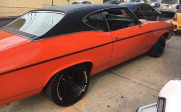 Unknown-Chevelle-1969-Hugger-Orange-Black-Deluxe-Vinyl-17