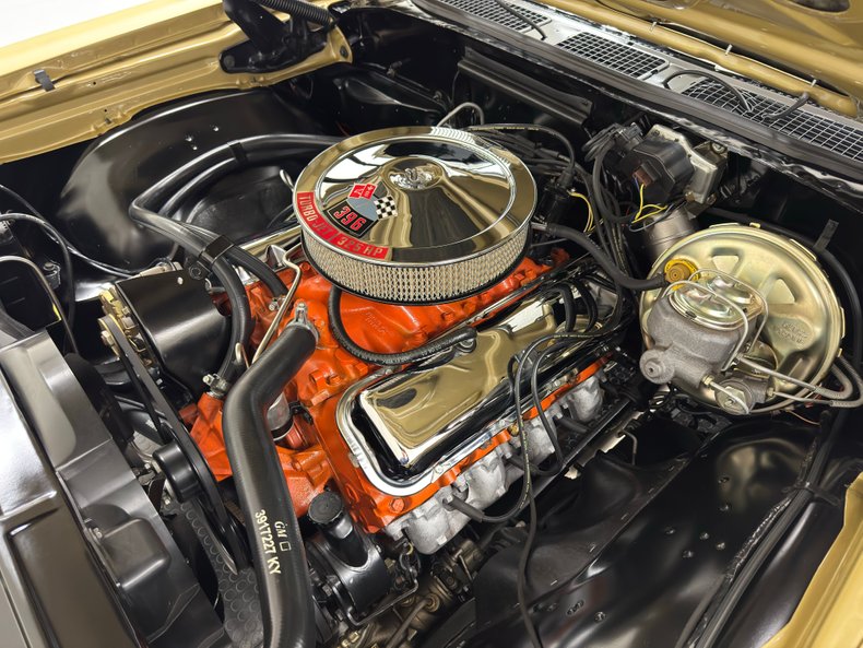 Unknown-Chevelle-1969-Olympic-Gold-Black-14