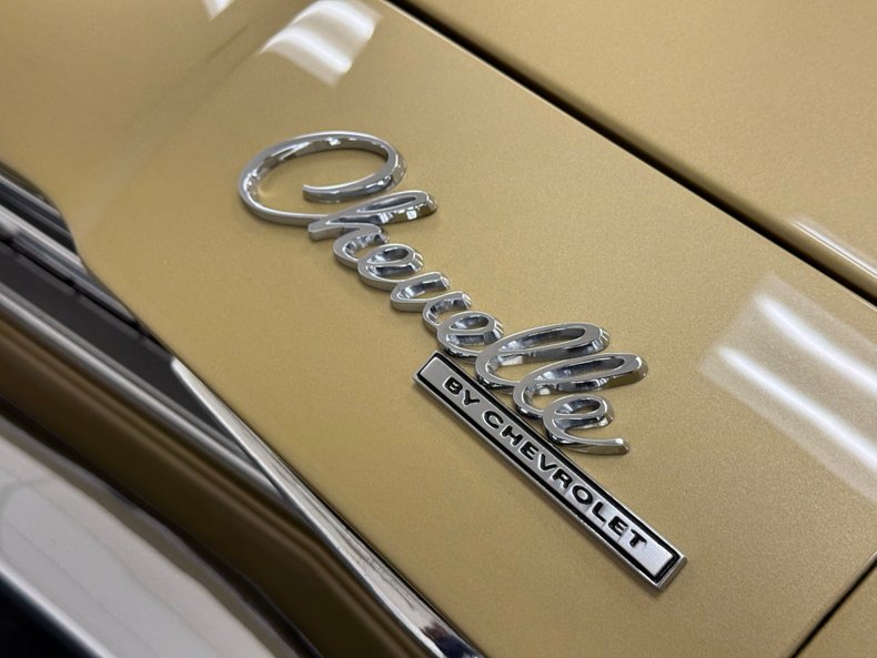 Unknown-Chevelle-1969-Olympic-Gold-Black-22