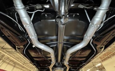 Unknown-Chevelle-1969-Olympic-Gold-Black-49