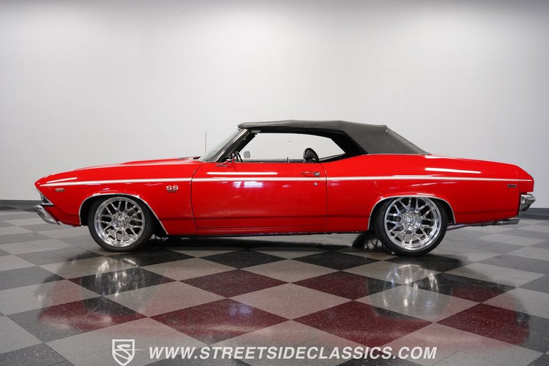Unknown-Chevelle-1969-Red-Black-10