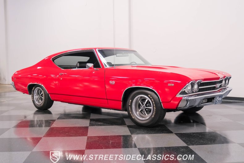 Unknown-Chevelle-1969-Red-Black-11
