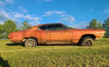 Unknown-Chevelle-1969-Red-Black-11