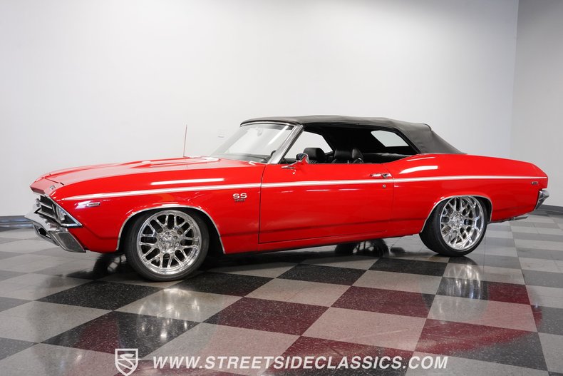 Unknown-Chevelle-1969-Red-Black-14
