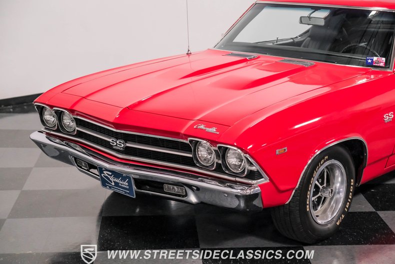 Unknown-Chevelle-1969-Red-Black-14