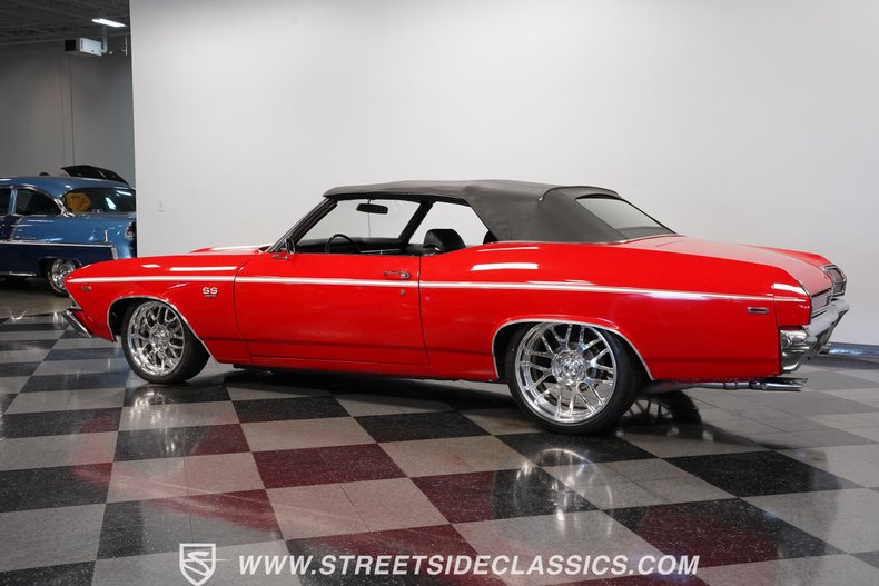 Unknown-Chevelle-1969-Red-Black-16