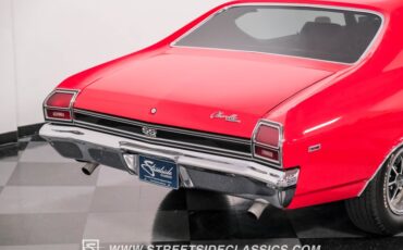 Unknown-Chevelle-1969-Red-Black-16