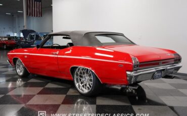 Unknown-Chevelle-1969-Red-Black-17