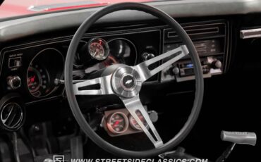 Unknown-Chevelle-1969-Red-Black-25
