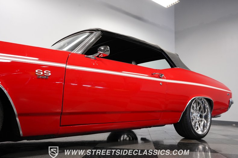 Unknown-Chevelle-1969-Red-Black-27