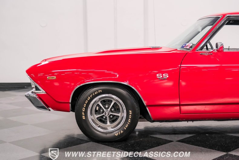 Unknown-Chevelle-1969-Red-Black-28