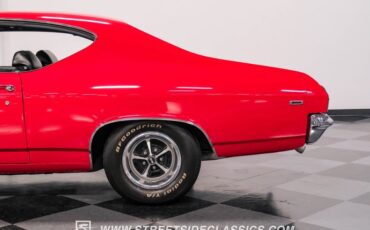 Unknown-Chevelle-1969-Red-Black-29