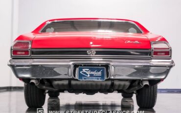 Unknown-Chevelle-1969-Red-Black-31