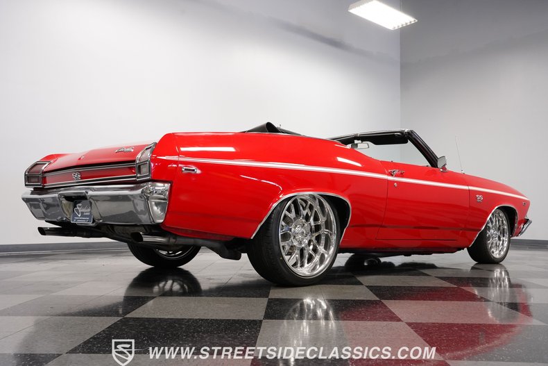 Unknown-Chevelle-1969-Red-Black-32