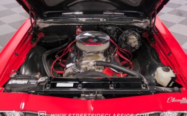 Unknown-Chevelle-1969-Red-Black-36