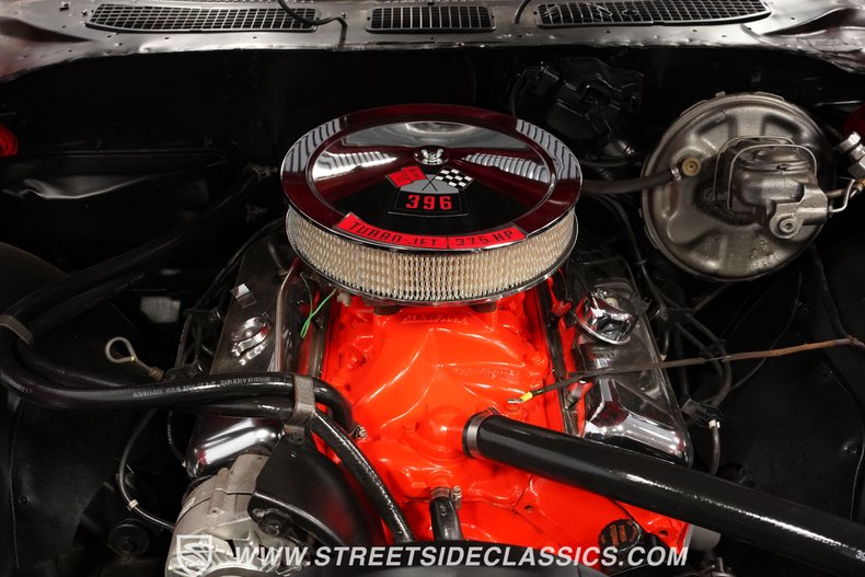 Unknown-Chevelle-1969-Red-Black-38