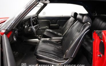 Unknown-Chevelle-1969-Red-Black-42