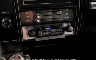Unknown-Chevelle-1969-Red-Black-46