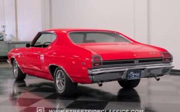 Unknown-Chevelle-1969-Red-Black-6