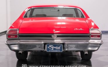 Unknown-Chevelle-1969-Red-Black-7