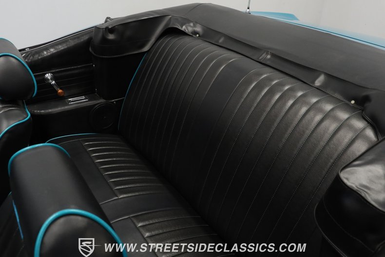 Unknown-Chevelle-1969-Turquoise-Metallic-Black-48