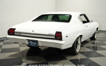 Unknown-Chevelle-1969-White-Black-18