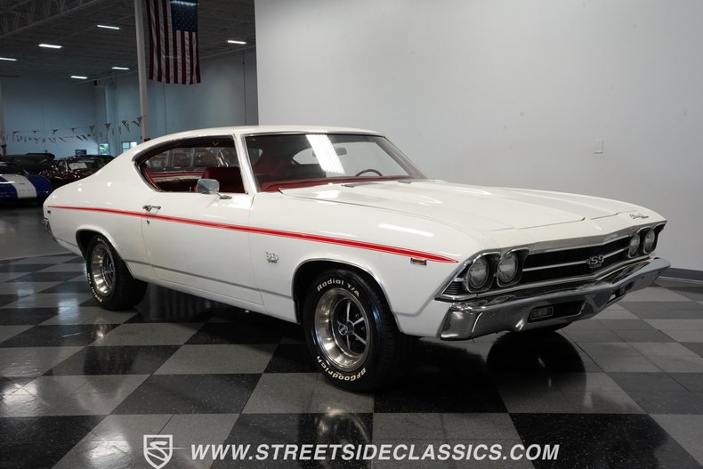 Unknown-Chevelle-1969-White-Red-20