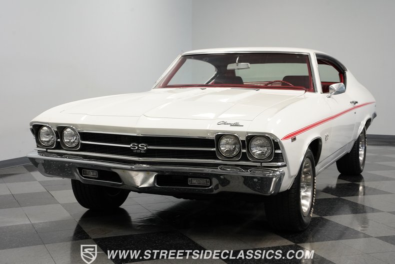 Unknown-Chevelle-1969-White-Red-22