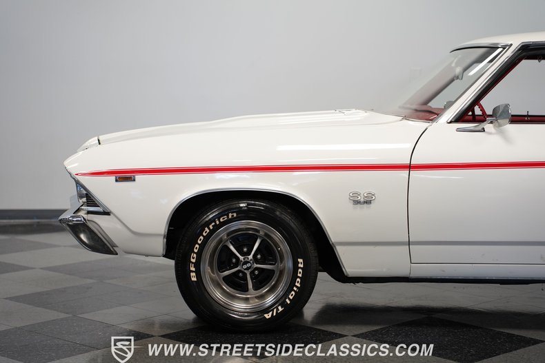 Unknown-Chevelle-1969-White-Red-27