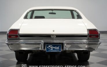 Unknown-Chevelle-1969-White-Red-29